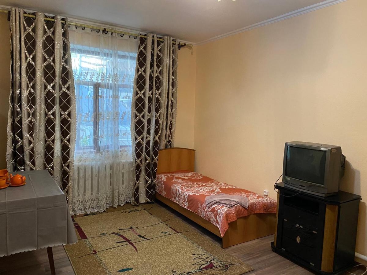 Guest House Vip Ош Екстериор снимка