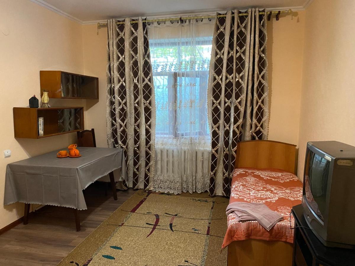 Guest House Vip Ош Екстериор снимка