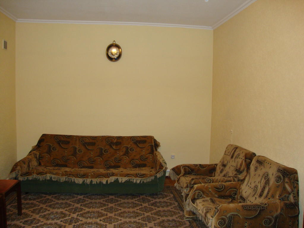 Guest House Vip Ош Екстериор снимка