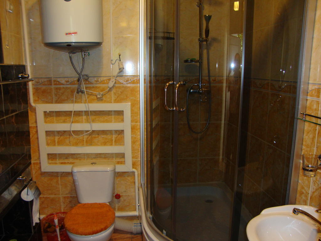 Guest House Vip Ош Екстериор снимка